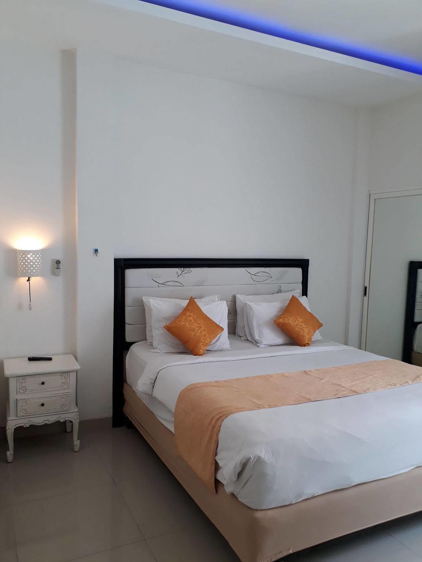 Kubu Anyar Hotel Кута Екстер'єр фото