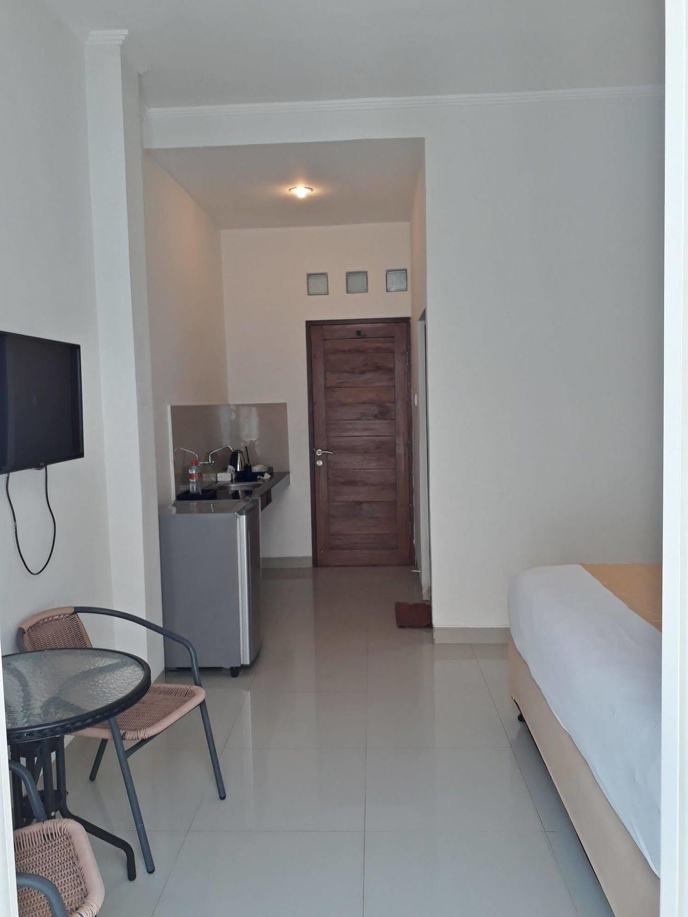 Kubu Anyar Hotel Кута Екстер'єр фото