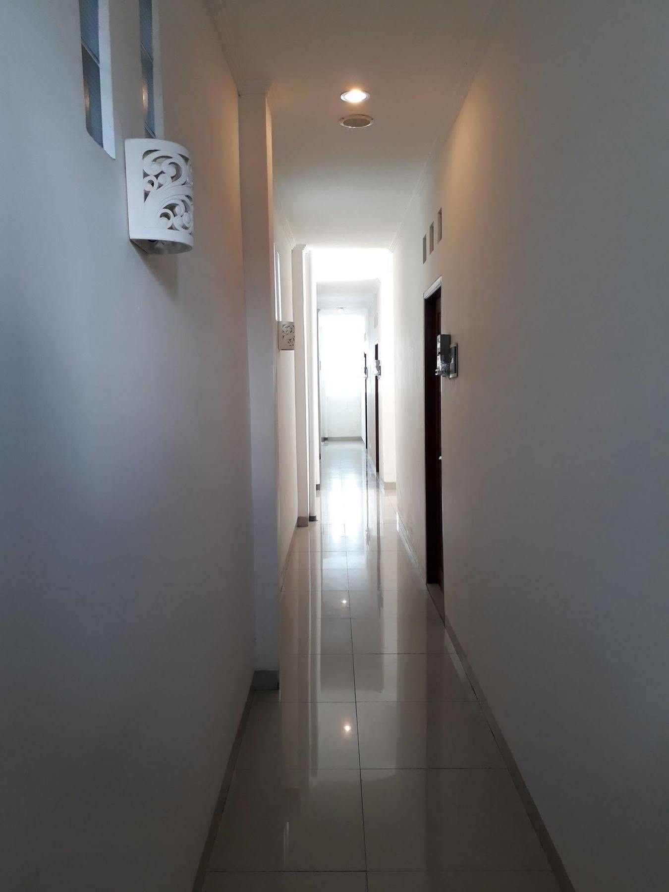 Kubu Anyar Hotel Кута Екстер'єр фото